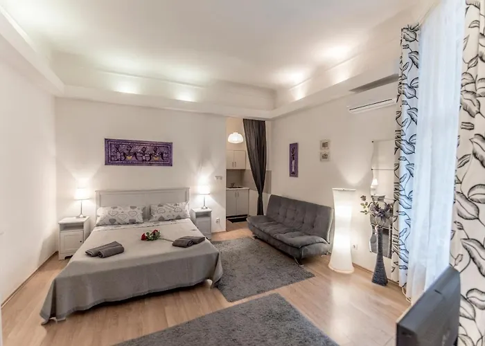 Eva Apartment Downtown