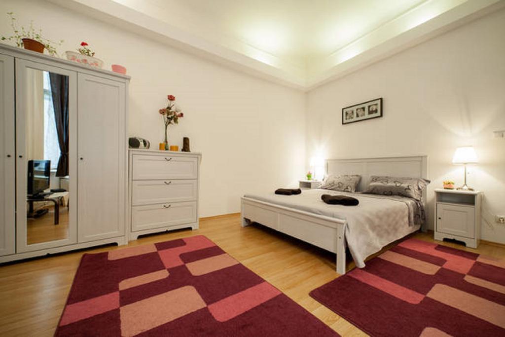 Eva Downtown Budapest